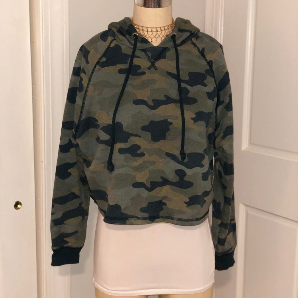 H&M Cropped Camo Hoodie
